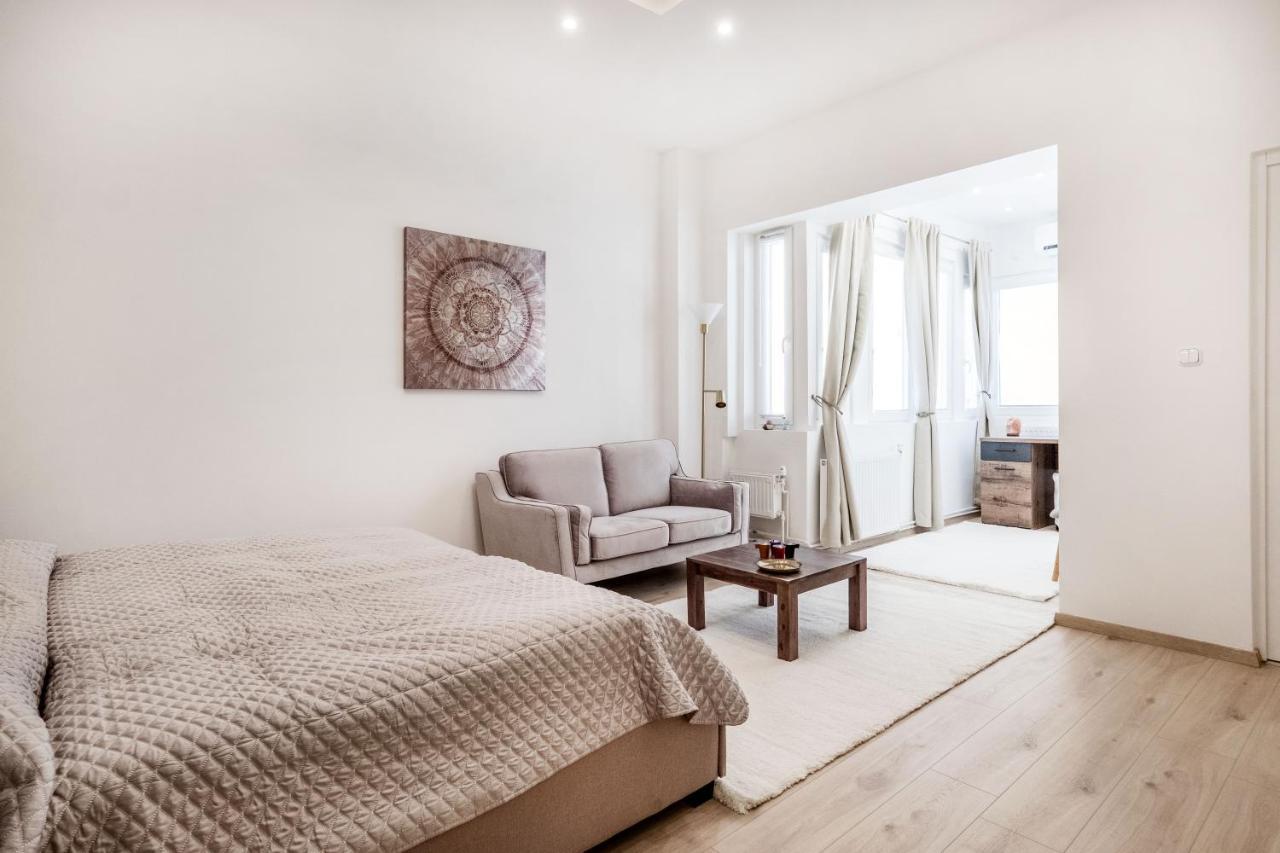 Viktoria Design Studio Apartment Будапеща Екстериор снимка