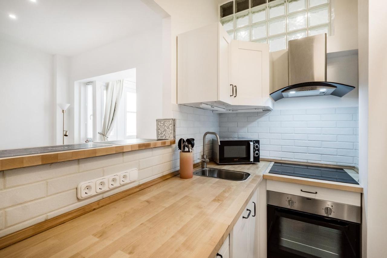 Viktoria Design Studio Apartment Будапеща Екстериор снимка